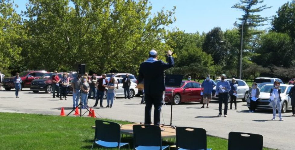 Rabbi Meir at shofar service